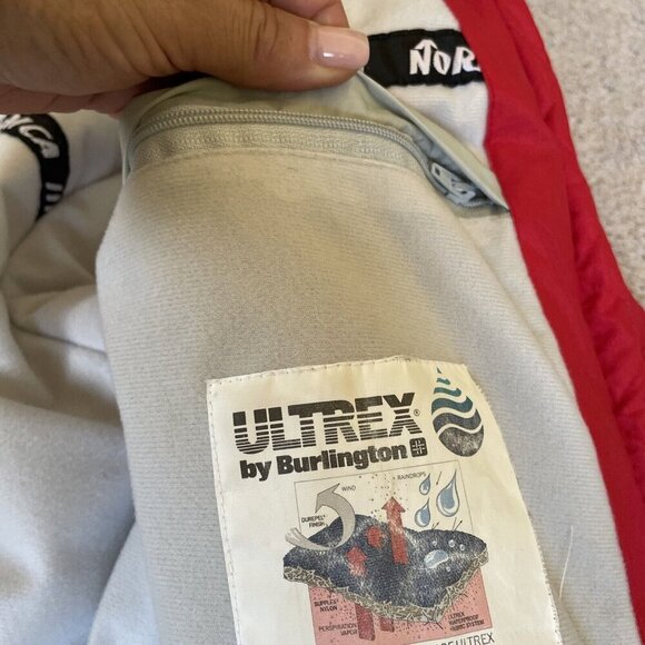 VTG Nordica Insulated Winter Ski Jacket Women's 12 Red Waterproof Thermolite - Picture 15 of 16